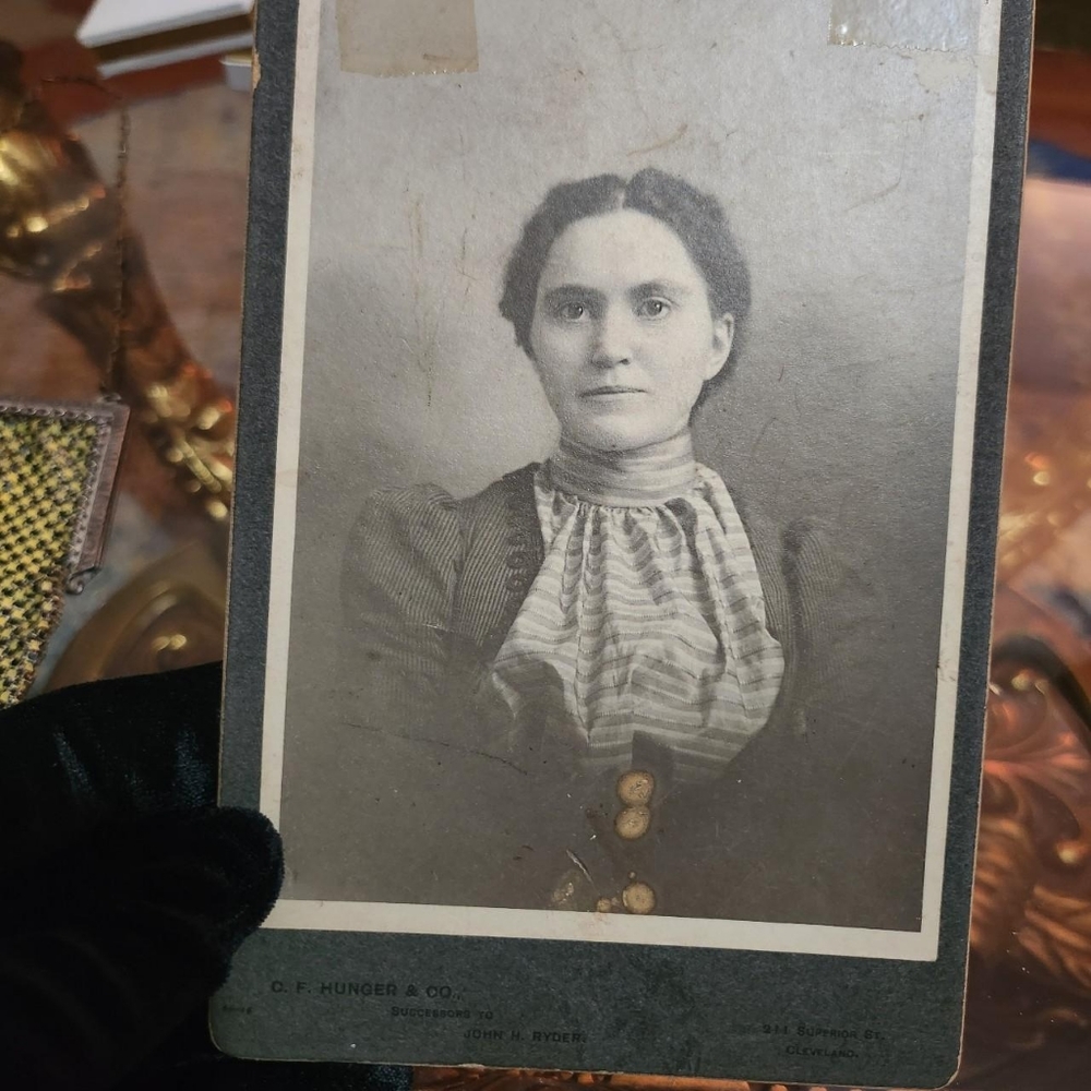 (Sold) 1800s Woman Cabinet Card